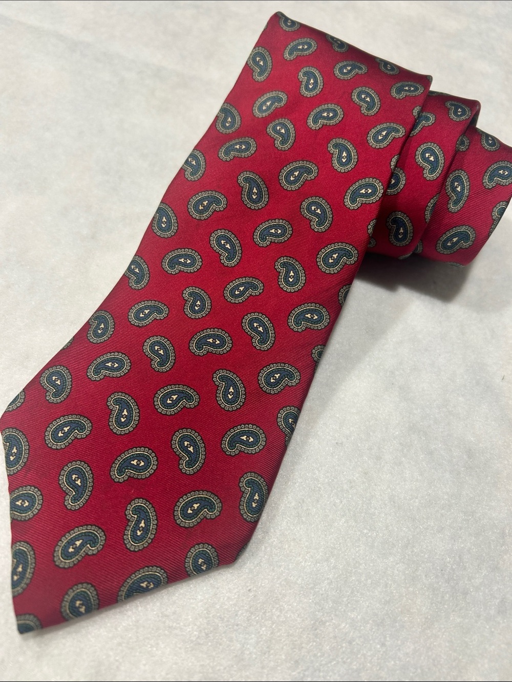 Mario Valentino Red Paisley Silk Tie with Navy Accents
